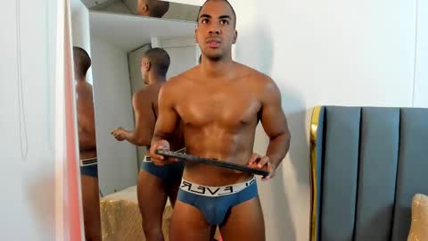 Snapshot of kevinxblack chatting on 10.19.25 sebastian online show from 10.19.25