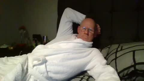 Snapshot of kevlooking4sez chatting on 02.22.25 kevlooking4sez online show from 02.22.25