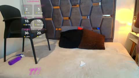 Snapshot of keyla_brunette_ chatting on 05.19.26 KEYLA BRUNETTE online show from 05.19.26