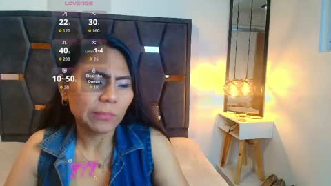 Snapshot of keyla_brunette_ chatting on 05.23.26 KEYLA BRUNETTE online show from 05.23.26