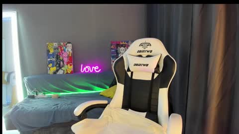 Keyli online show from 11.12.25