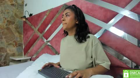 keylli_vega online show from 05.15.26