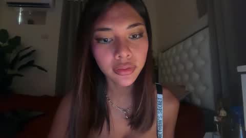 Snapshot of keziakinlley chatting on 05.29.26 keziakinlley online show from 05.29.26