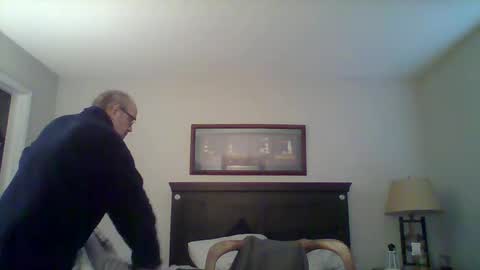 Snapshot of kfries chatting on 01.06.25 Kent online show from 01.06.25