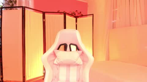 Khloe online show from 10.13.25