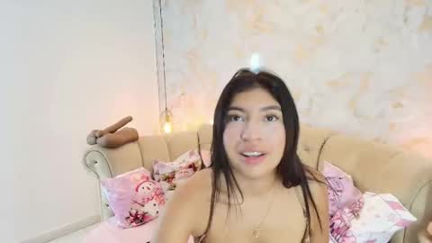 Khloe online show from 12.03.25