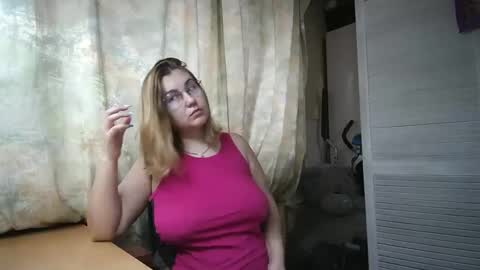 kianna_dior_ online show from 02.07.25