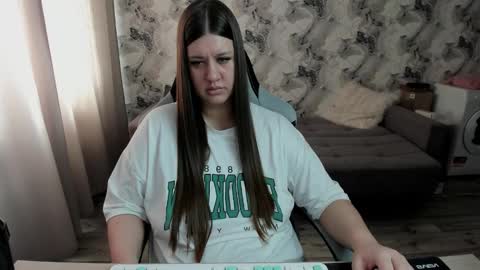 kianna_dior_ online show from 02.22.26