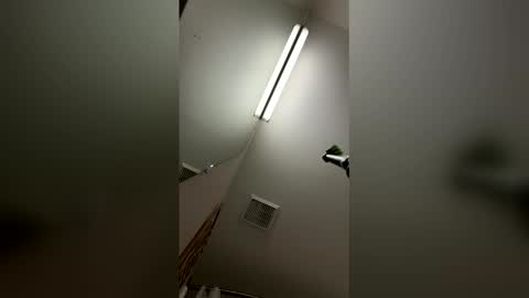 kiannaluv online show from 12.22.25