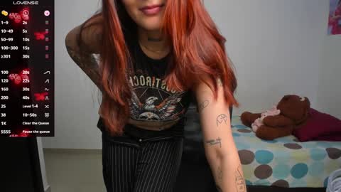 Evelyn online show from 12.29.24