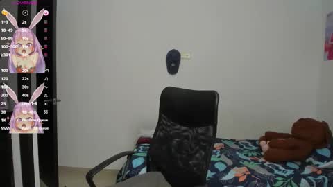 Evelyn online show from 02.19.25