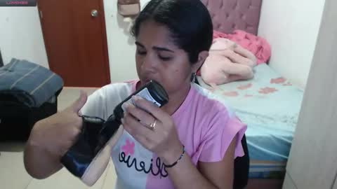 Kiara online show from 10.23.25