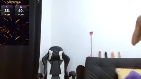 KiaraRider online show from 12.14.25