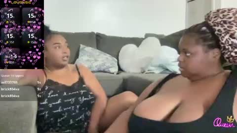 KiaraSugars online show from 07.17.26