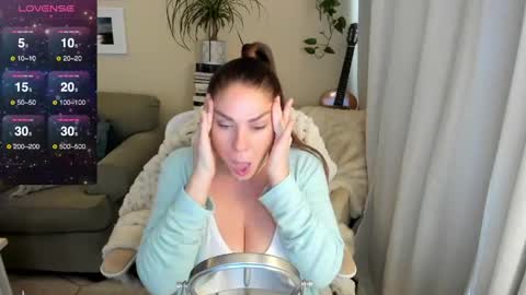 Kiera Reines online show from 05.24.26