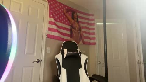 KIERSTENCOLEXO 66 AMAZON GODDESS online show from 12.18.24