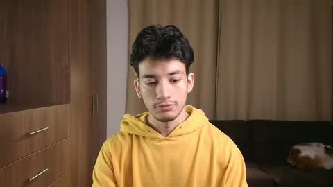 kikeruiz 19 online show from 11.28.25