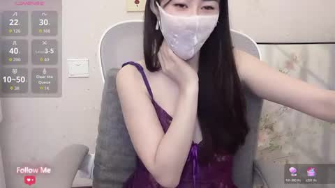 Snapshot of kiki_loveu chatting on 06.18.26 kiki_loveu online show from 06.18.26