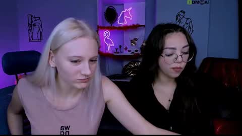 kiki_swan online show from 03.05.25