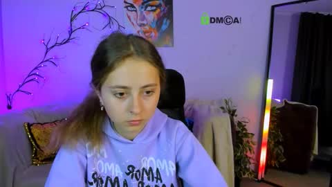 kiki_swan online show from 09.29.25