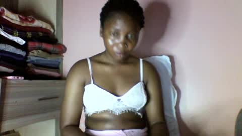 Snapshot of kikimocha chatting on 07.19.26 kikimocha online show from 07.19.26