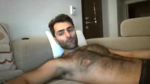 kikkus01 online show from 12.21.24