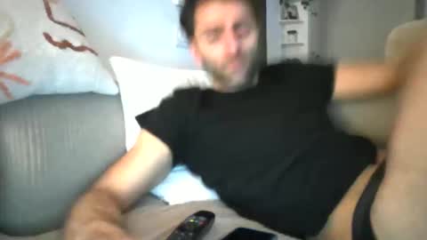 kikkus01 online show from 03.08.25