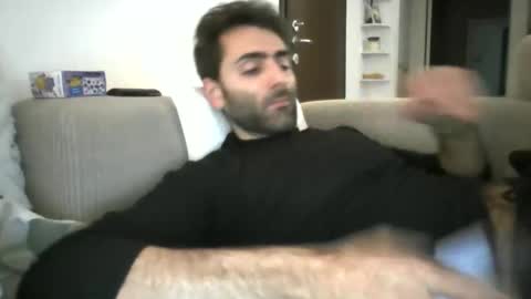 kikkus01 online show from 10.21.25