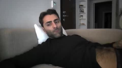 kikkus01 online show from 11.21.25