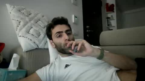 kikkus01 online show from 02.08.26