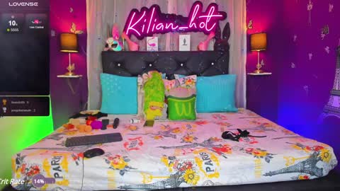 Snapshot of kilian_hot chatting on 12.02.24 Kilian online show from 12.02.24