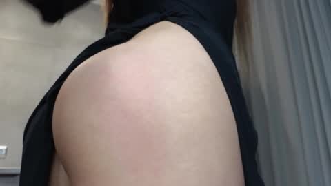 EvaAnna online show from 01.21.25