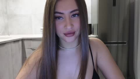 EvaAnna online show from 02.03.25