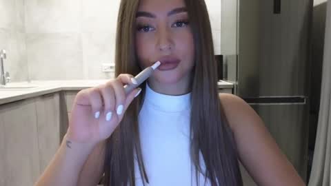 EvaAnna online show from 02.26.25