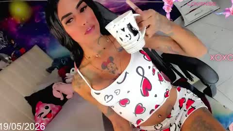 Snapshot of kilye_nellaa chatting on 05.19.26 kylie anthonella online show from 05.19.26