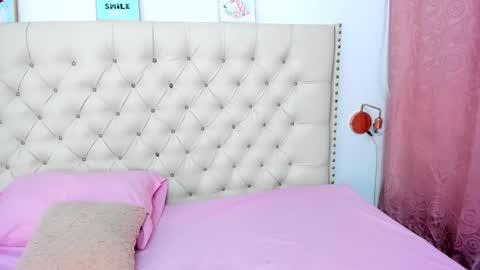 Snapshot of kim_eli chatting on 02.06.25 kim_eli online show from 02.06.25