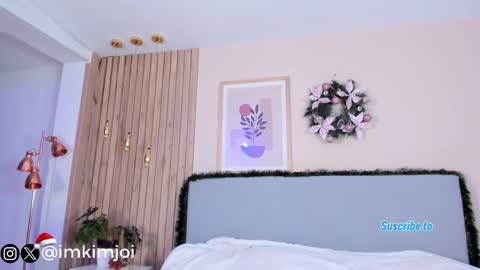 Kim Joi online show from 12.19.25