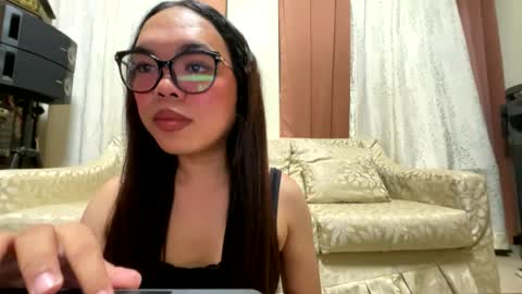 Snapshot of kim_kyile chatting on 07.17.26 KYLIE online show from 07.17.26
