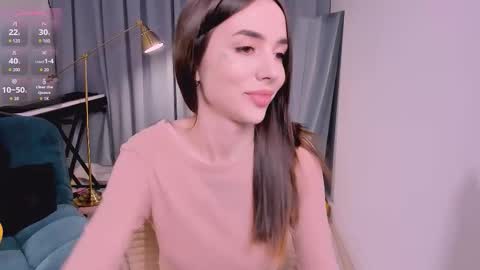 Snapshot of kim_lyn chatting on 11.06.25 KIM online show from 11.06.25