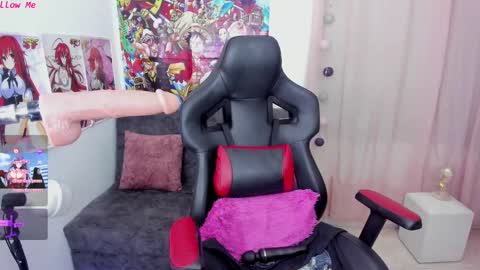 kim online show from 02.13.25