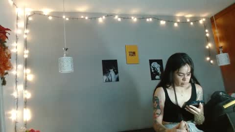 Kim  Yuk online show from 12.11.24