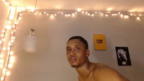 Kim  Yuk online show from 12.13.24