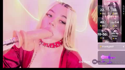 Snapshot of kimberlin_cam chatting on 11.06.25 Kimberlin online show from 11.06.25