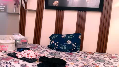 Snapshot of kimberly18cute chatting on 01.19.26 KIMBER online show from 01.19.26