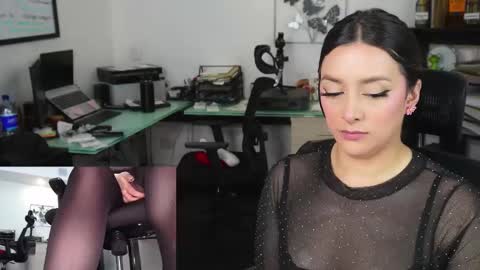 Kimberly 1200-1900 GMT-5 online show from 12.22.24