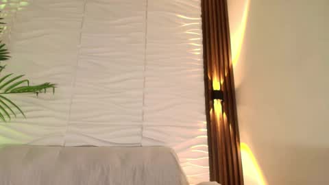 kimberly gonzalez online show from 10.08.25