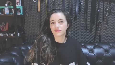  KIMBERLY SWAN  online show from 02.04.25