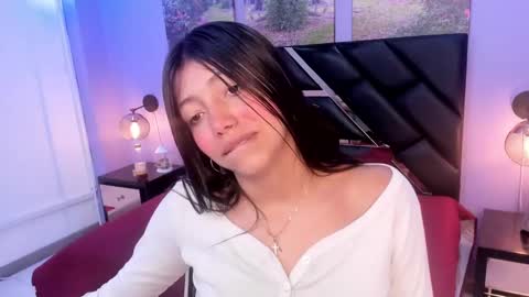 Kimberly Villalobos online show from 02.20.25