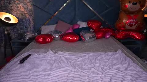 Snapshot of kimberlyworld chatting on 02.11.26 Kim online show from 02.11.26