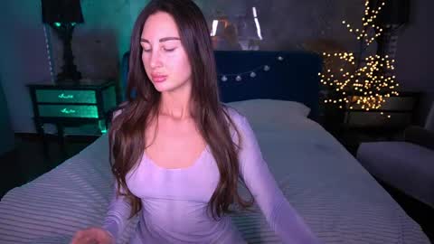 Kim online show from 04.26.26